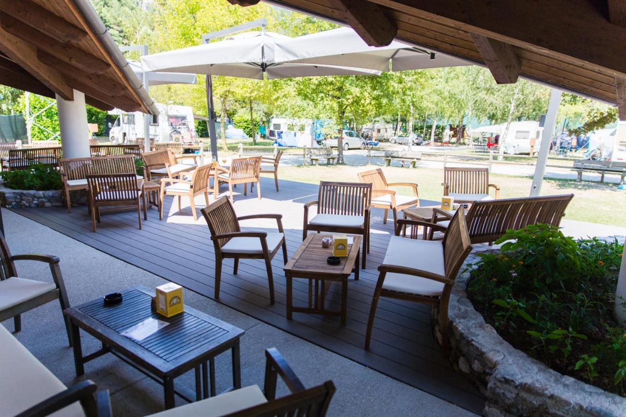 Camping Lago 3 Comuni Hotel Alesso Bagian luar foto